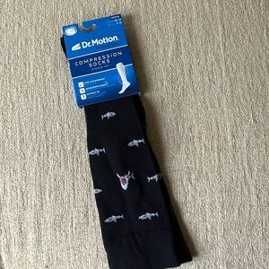 Dr. Motion  mens knee high compression socks